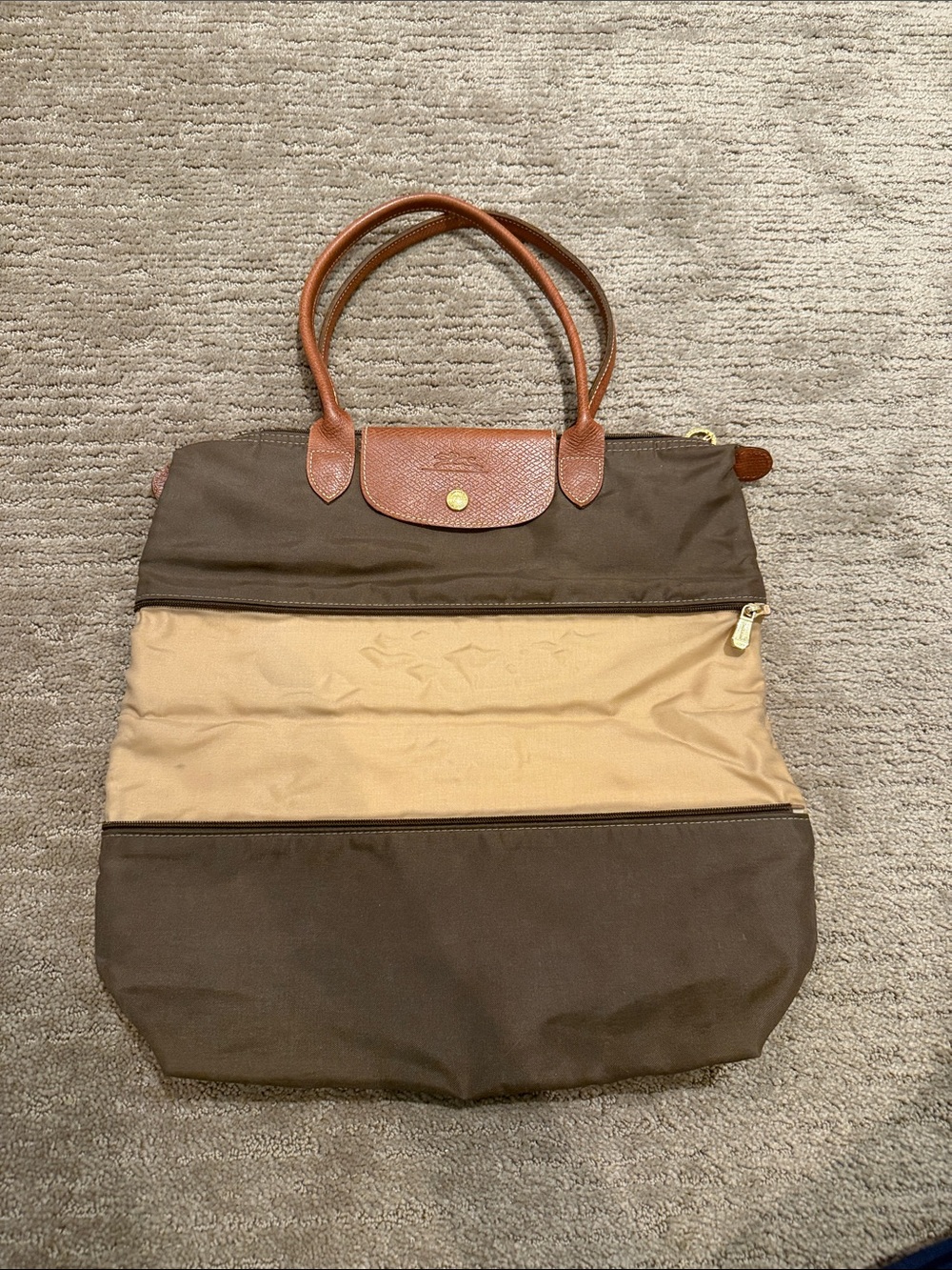 Longchamp Le Pliage Nylon Expandable Tote - Picture 7 of 13